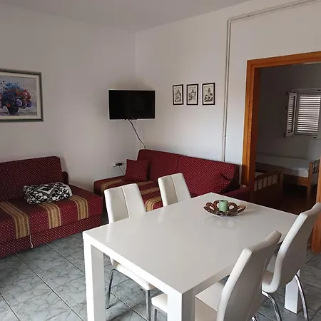 Apartments Milano Home Novi Vinodolski Exterior photo